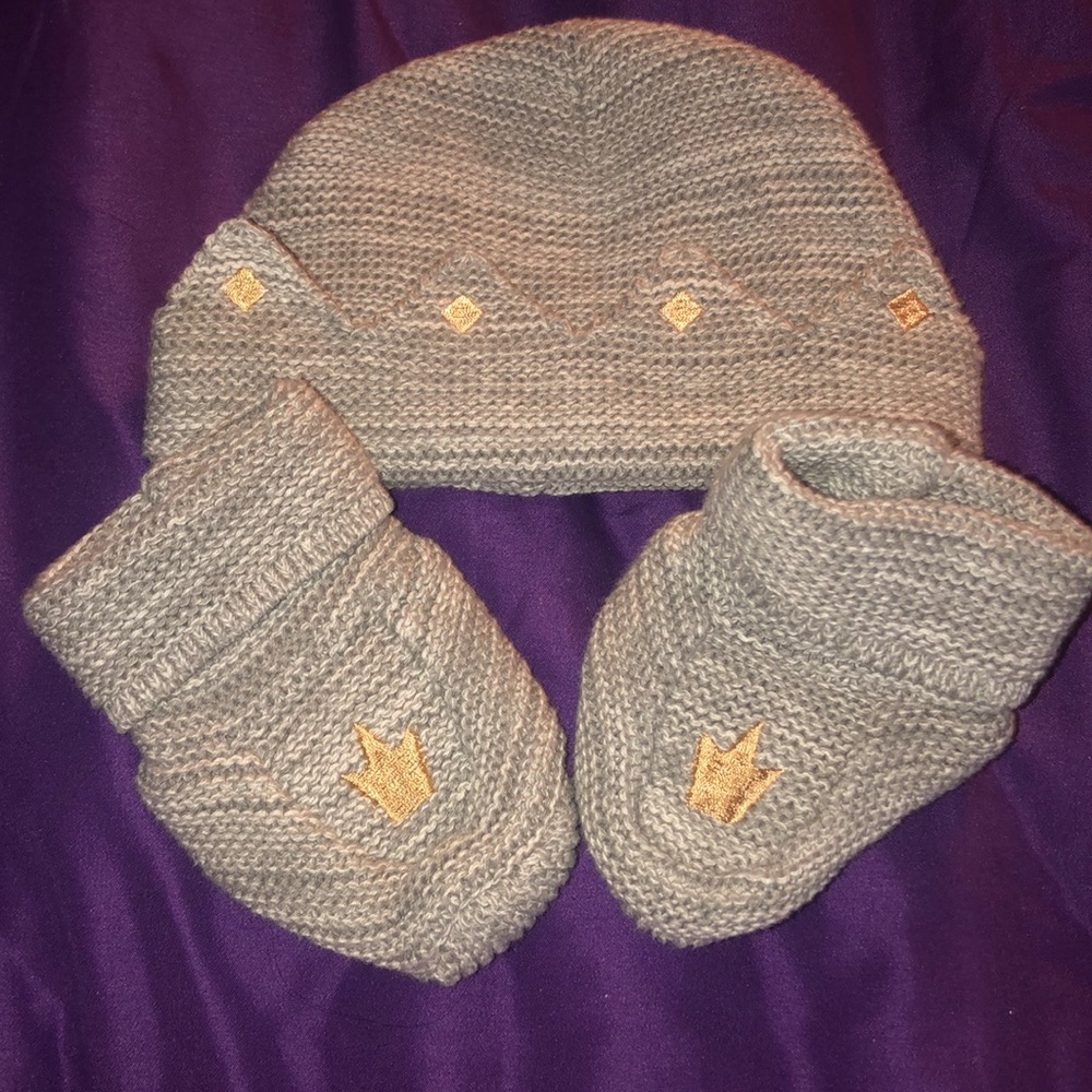 Beanie and booties.
